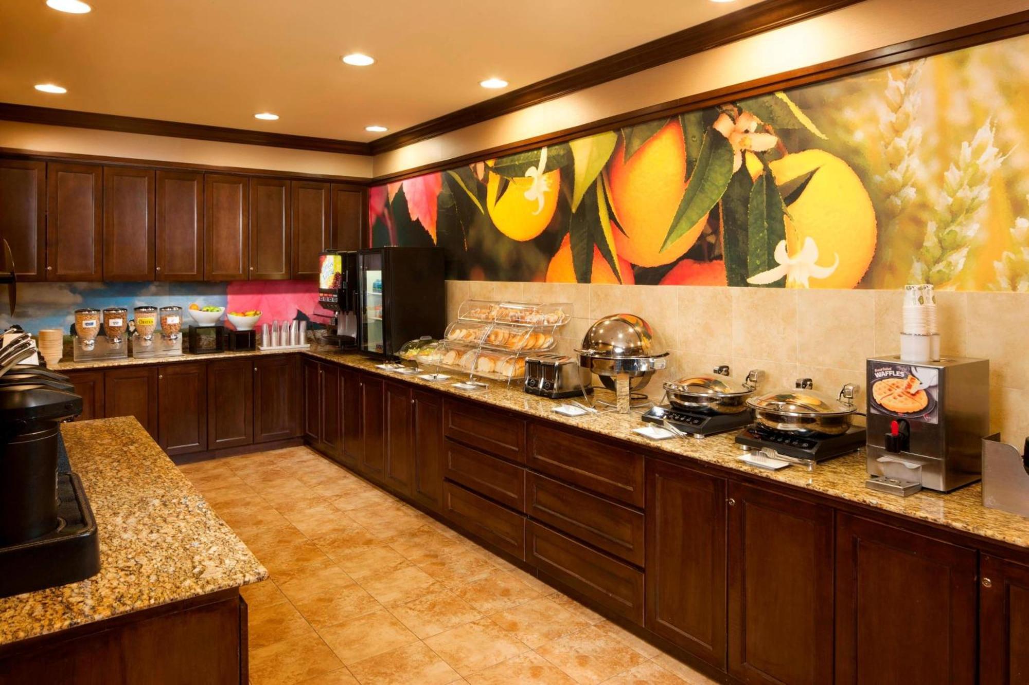 Fairfield Inn & Suites Houston Intercontinental Airport Экстерьер фото