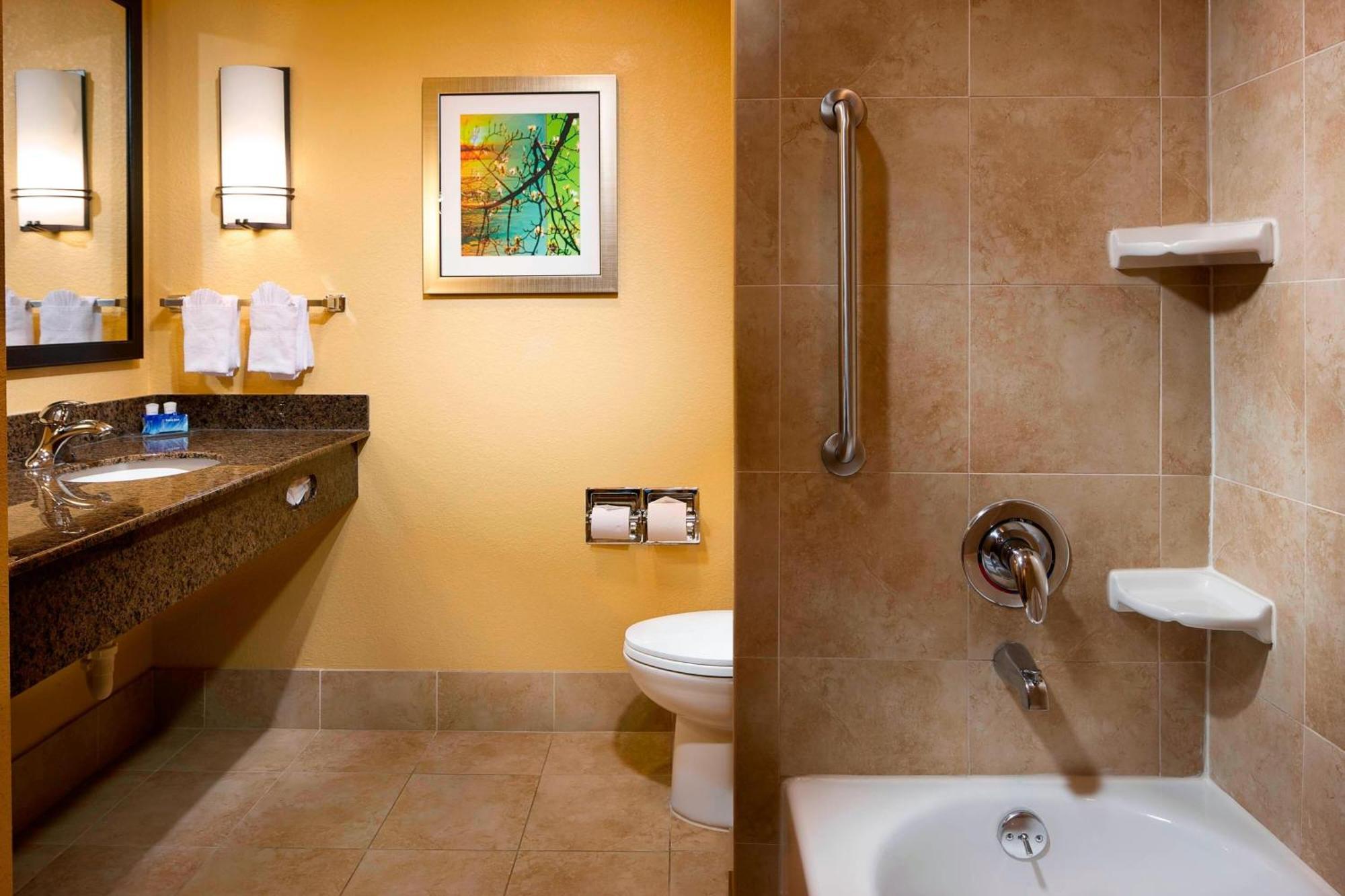Fairfield Inn & Suites Houston Intercontinental Airport Экстерьер фото