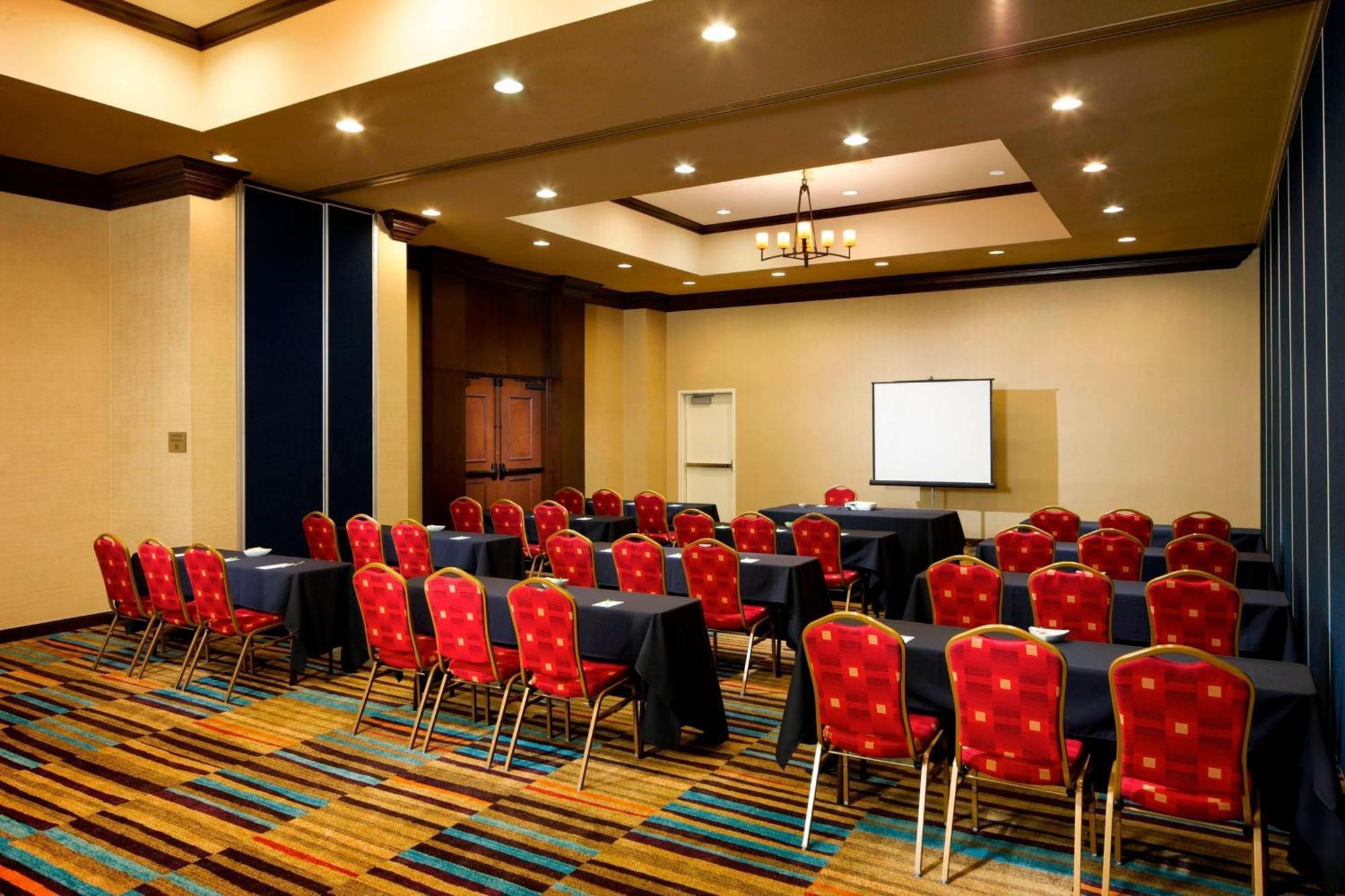 Fairfield Inn & Suites Houston Intercontinental Airport Экстерьер фото
