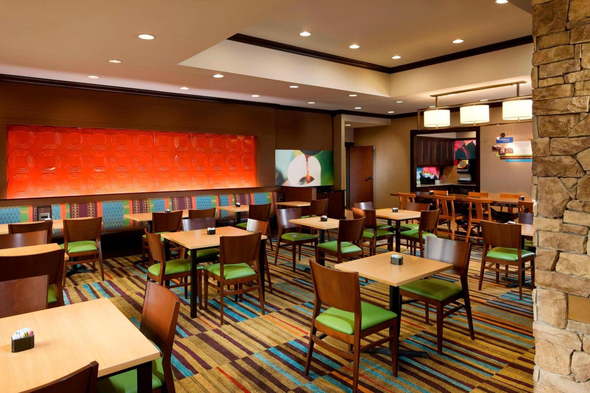 Fairfield Inn & Suites Houston Intercontinental Airport Экстерьер фото