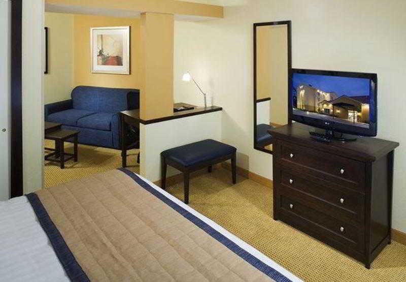 Fairfield Inn & Suites Houston Intercontinental Airport Экстерьер фото