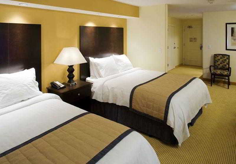 Fairfield Inn & Suites Houston Intercontinental Airport Экстерьер фото